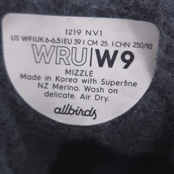 Allbirds Wool Runner Ups Lace Up Athletic Running Shoe Womens Size 9 Black - Picture 10 of 10